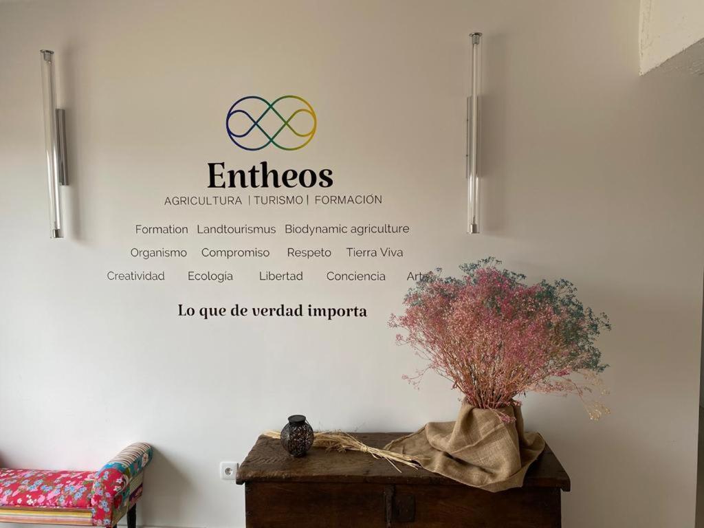 הוסטל Lerin Entheos מראה חיצוני תמונה